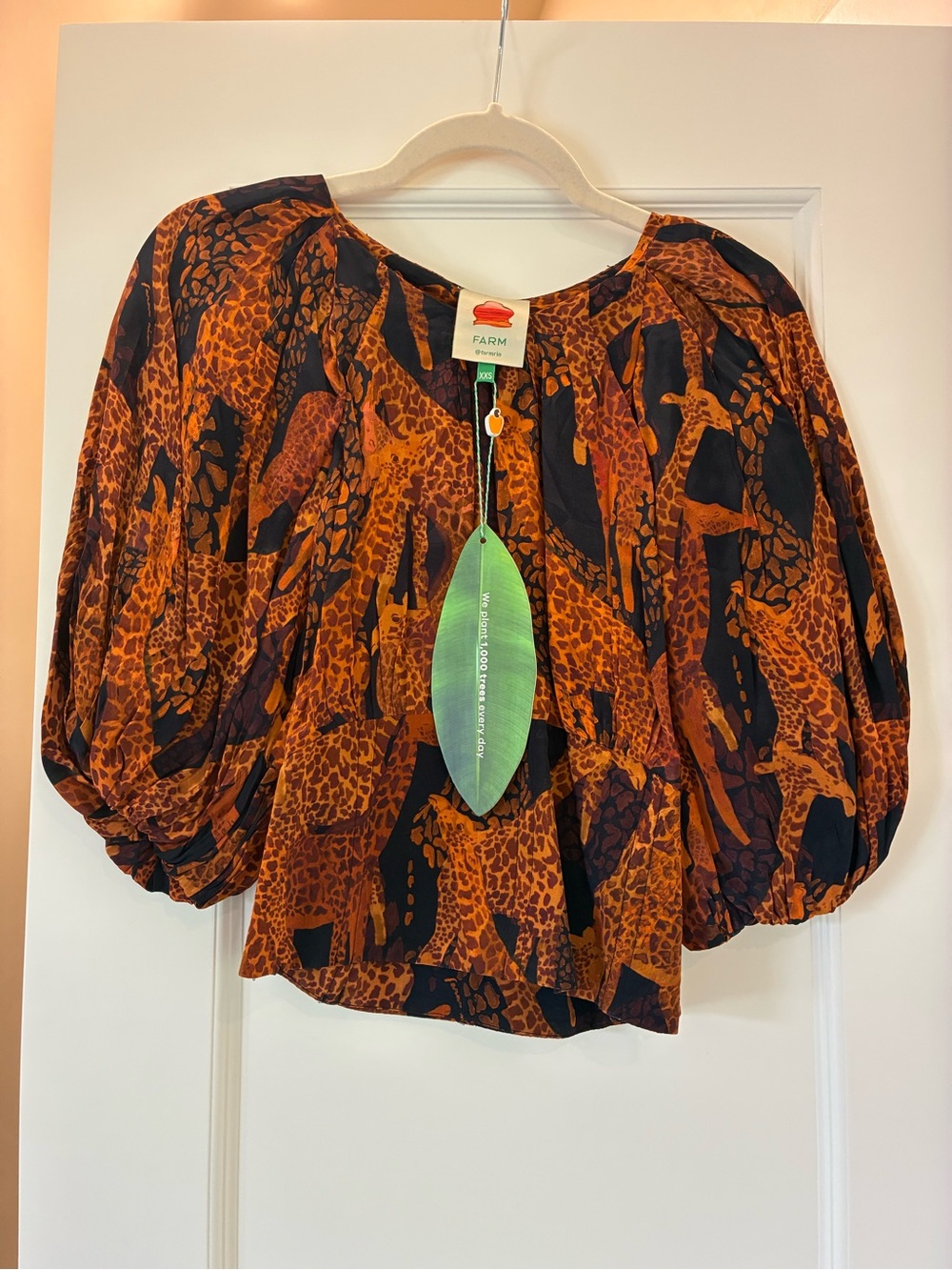 FARM Rio Rust and Black Animal-Print Puff-Sleeve Blouse w matching pants